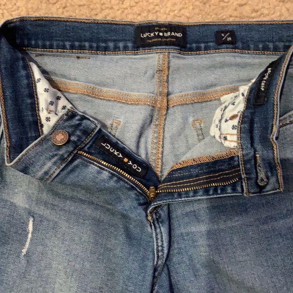 Jeans - Picture 2 of 4